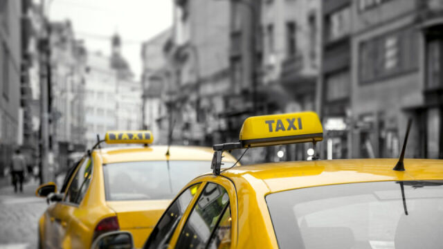 Optymalizacja przestrzeni wewnątrz taksówki – jak zwiększyć komfort podróży?